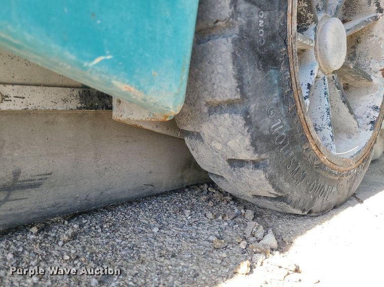 image for item MJ9443 Tennant  sweeper