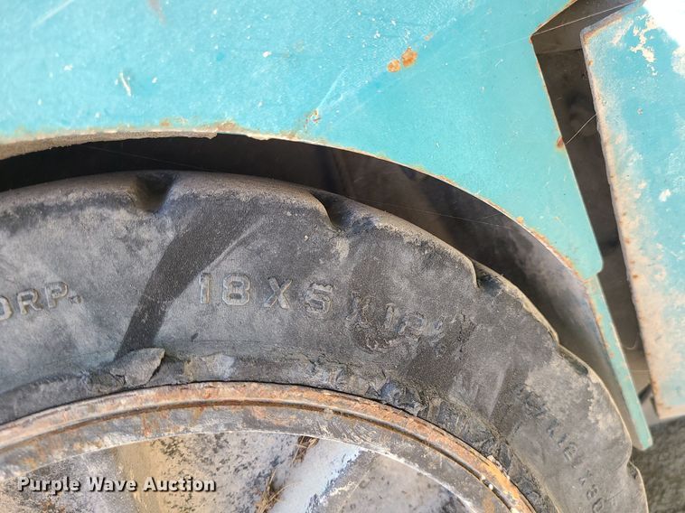 image for item MJ9443 Tennant  sweeper