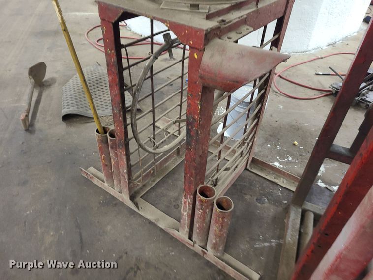 image for item MJ9519 (2) tire machines