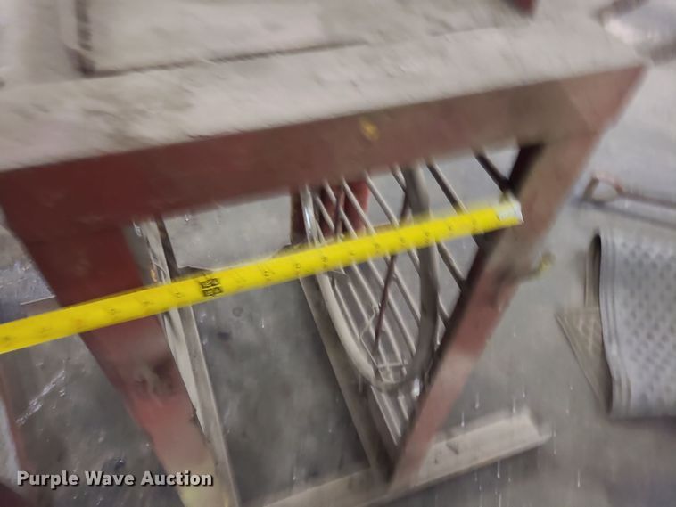 image for item MJ9519 (2) tire machines