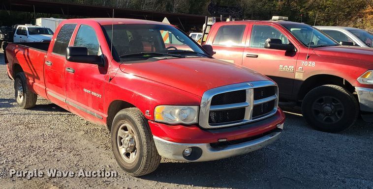 image for item MJ9522 2003 Dodge Ram 2500  Quad Cab pickup truck