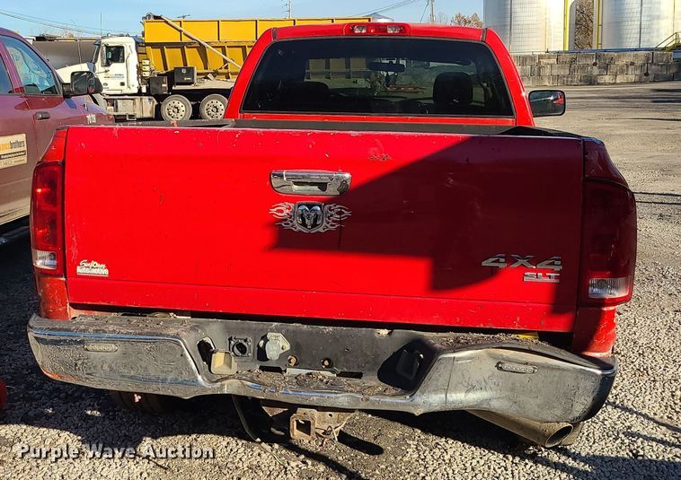 image for item MJ9522 2003 Dodge Ram 2500  Quad Cab pickup truck