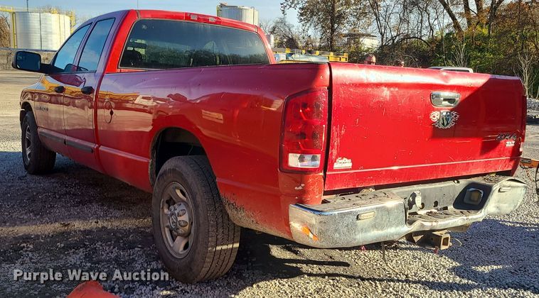 image for item MJ9522 2003 Dodge Ram 2500  Quad Cab pickup truck