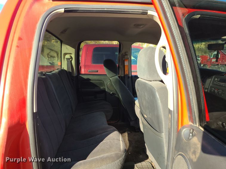 image for item MJ9522 2003 Dodge Ram 2500  Quad Cab pickup truck
