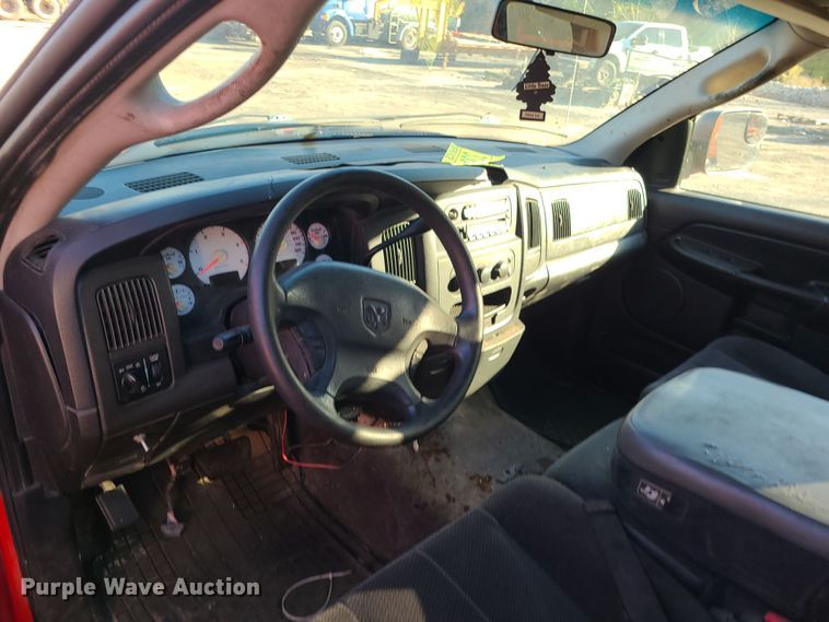 image for item MJ9522 2003 Dodge Ram 2500  Quad Cab pickup truck