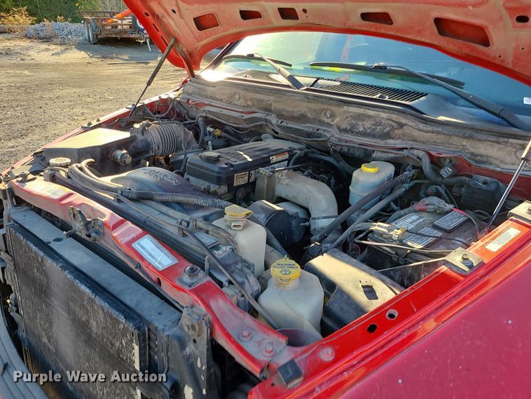 image for item MJ9522 2003 Dodge Ram 2500  Quad Cab pickup truck