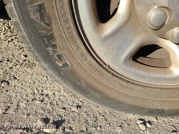 image for item MJ9522 2003 Dodge Ram 2500  Quad Cab pickup truck