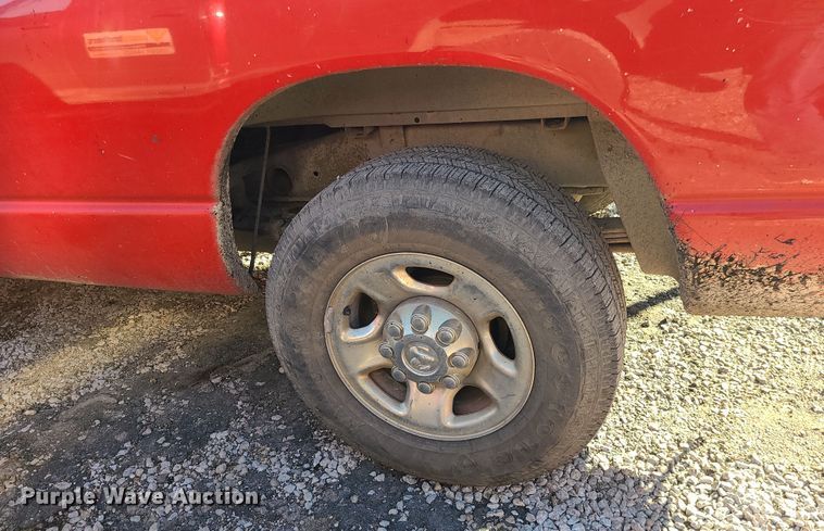 image for item MJ9522 2003 Dodge Ram 2500  Quad Cab pickup truck