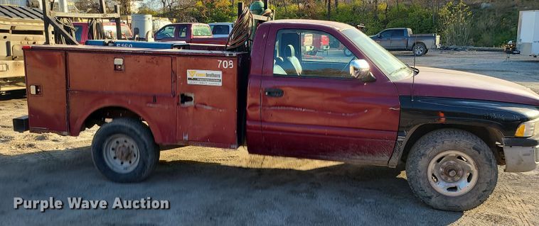 image for item MJ9523 1994 Dodge Ram 2500  utility bed pickup truck