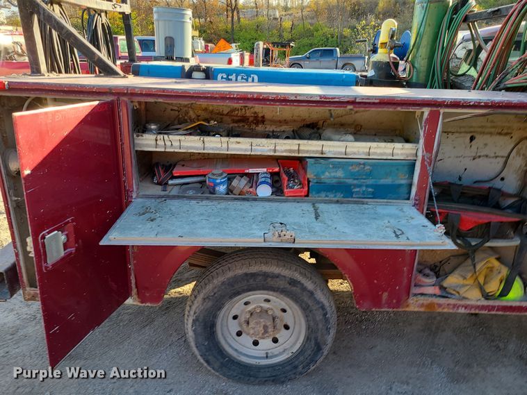 image for item MJ9523 1994 Dodge Ram 2500  utility bed pickup truck