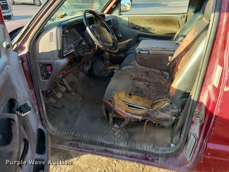 image for item MJ9523 1994 Dodge Ram 2500  utility bed pickup truck