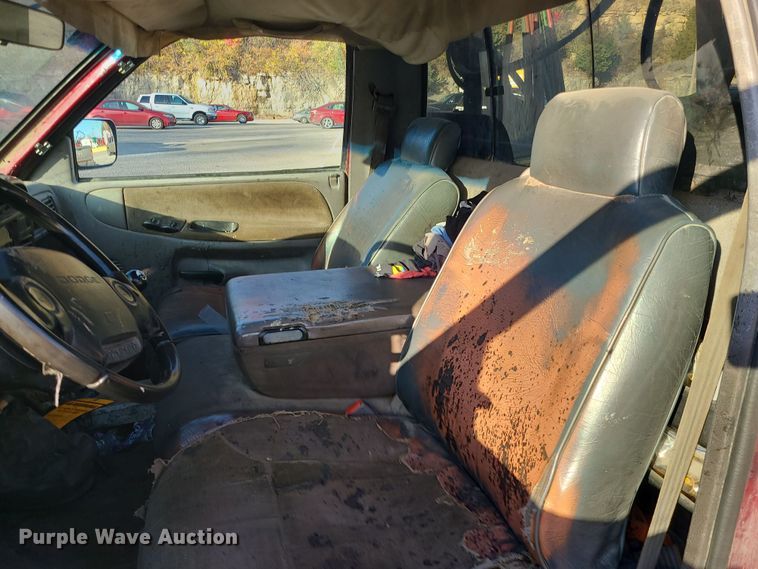 image for item MJ9523 1994 Dodge Ram 2500  utility bed pickup truck