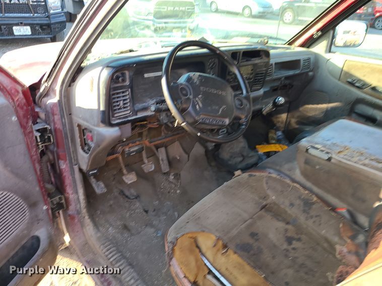 image for item MJ9523 1994 Dodge Ram 2500  utility bed pickup truck