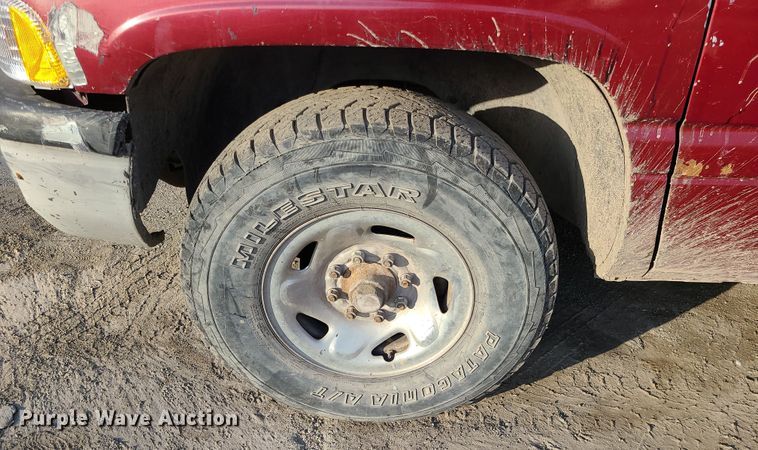 image for item MJ9523 1994 Dodge Ram 2500  utility bed pickup truck