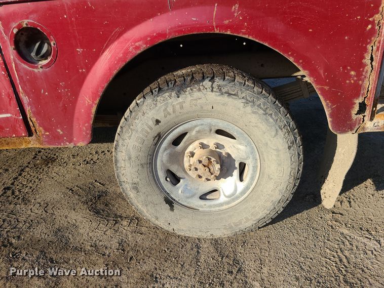 image for item MJ9523 1994 Dodge Ram 2500  utility bed pickup truck