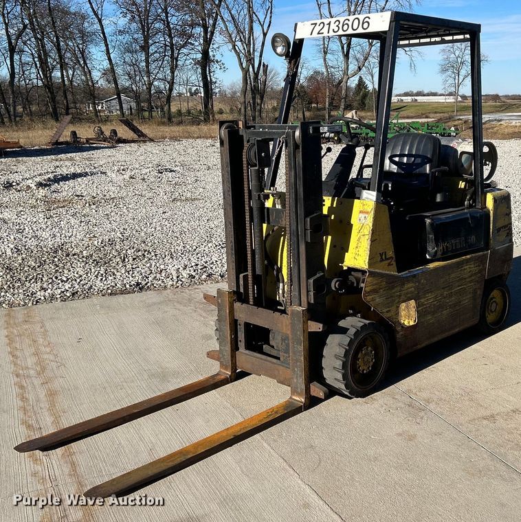 image for item MO9082 Hyster S50  forklift
