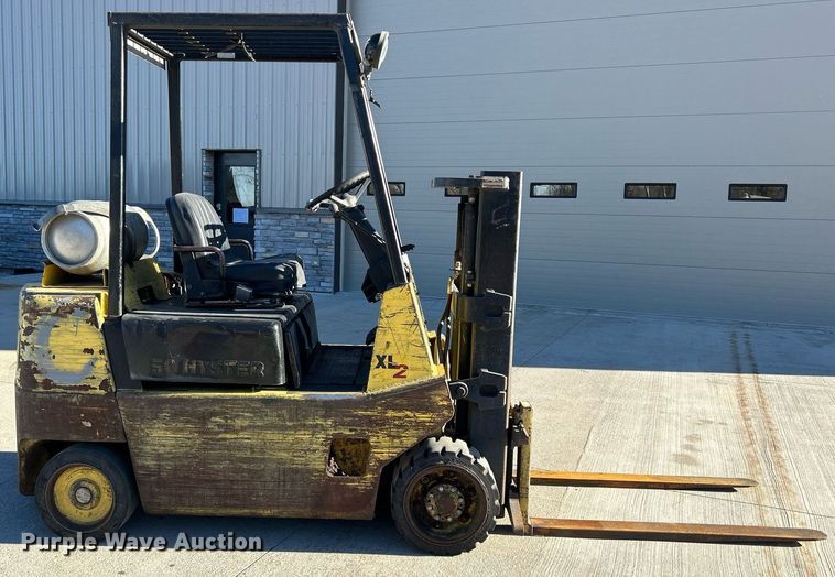 image for item MO9082 Hyster S50  forklift