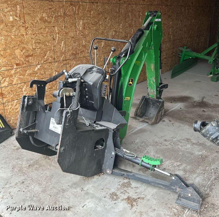 image for item MO9091 2010 John Deere 375  backhoe attachment