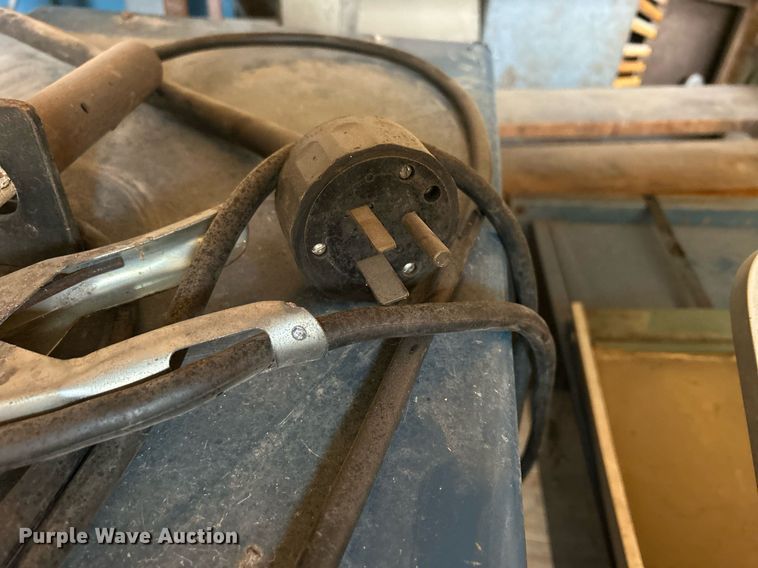 image for item MO9093 Miller Dialarc 250P-AC/DC  welder