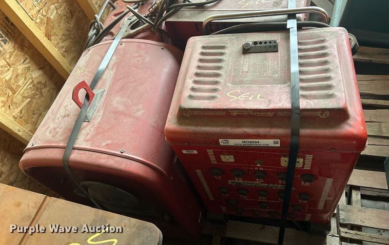 image for item MO9094 (4) welders