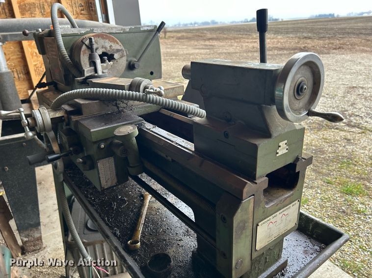 image for item MO9095 Tools