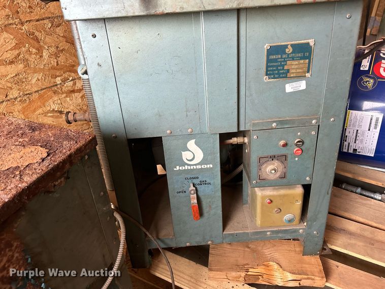 image for item MO9095 Tools