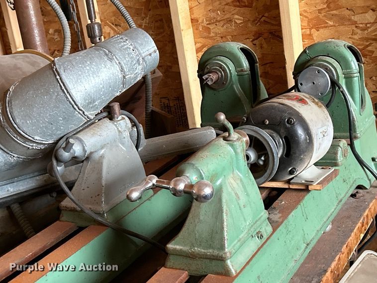 image for item MO9095 Tools