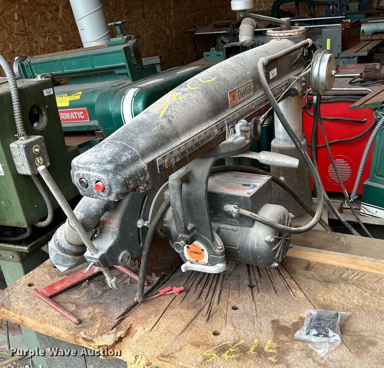 image for item MO9096 Woodworking equipment