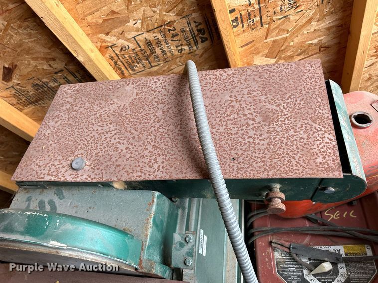 image for item MO9096 Woodworking equipment