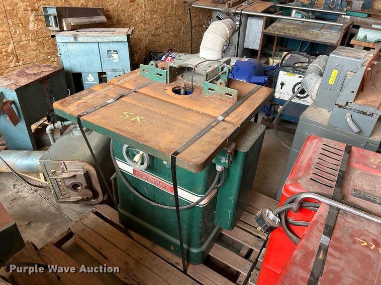 image for item MO9096 Woodworking equipment