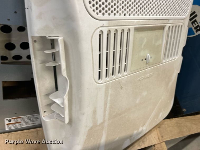 image for item MO9099 Dometic 331485000  air conditioner