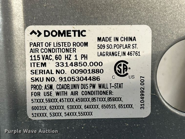 image for item MO9099 Dometic 331485000  air conditioner