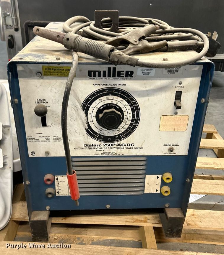 image for item MO9100 Miller Dialarc 250P-AC/DC  welder