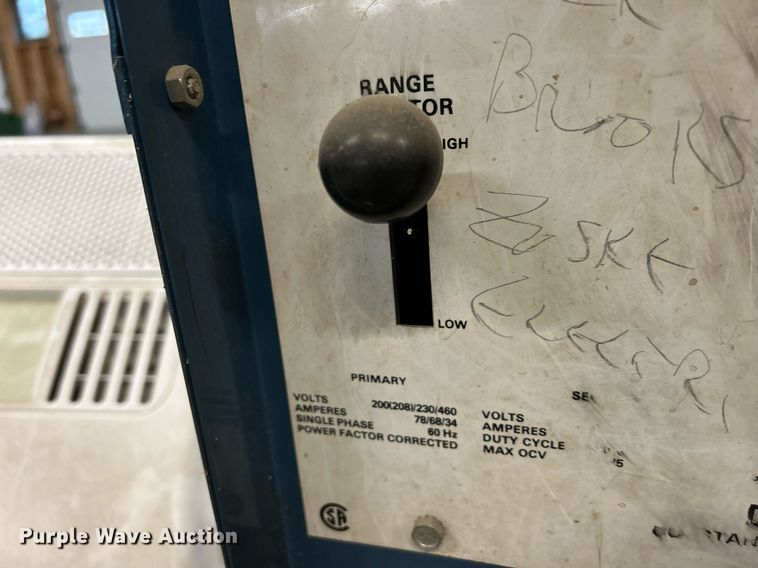 image for item MO9100 Miller Dialarc 250P-AC/DC  welder