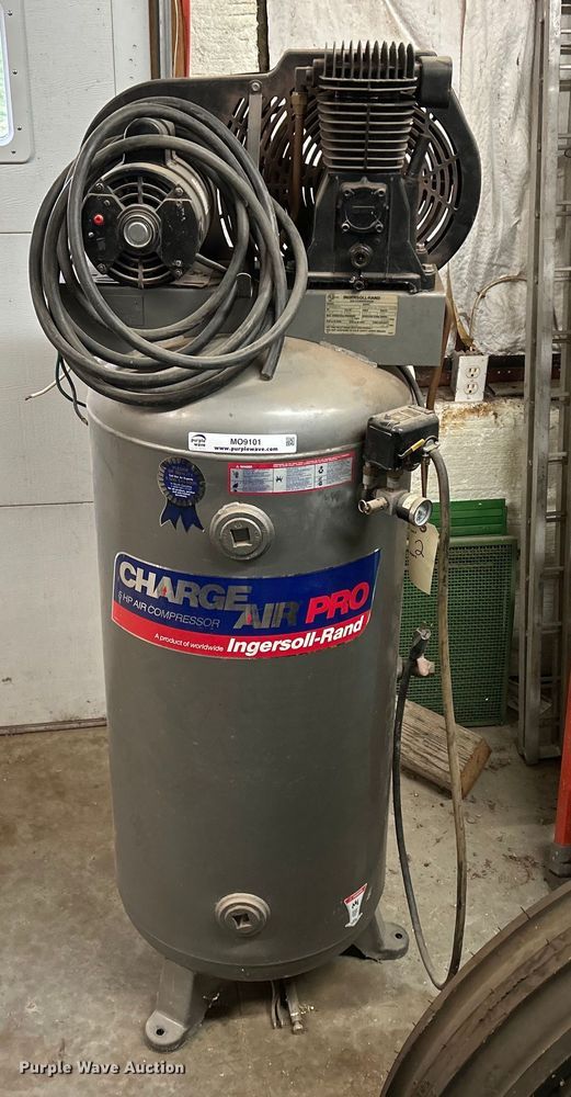 image for item MO9101 Ingersoll Rand IR5E6VA  air compressor