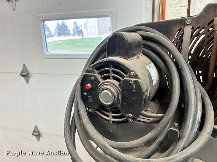 image for item MO9101 Ingersoll Rand IR5E6VA  air compressor