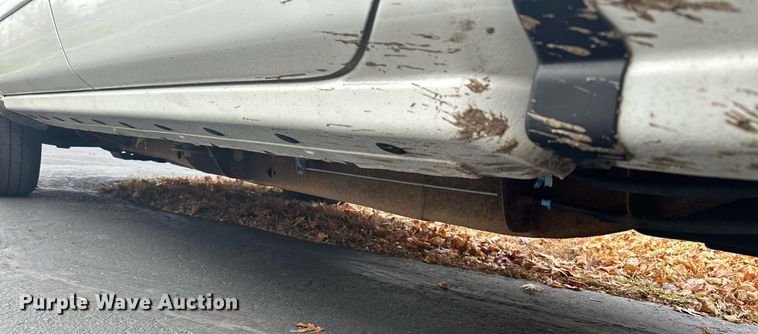 image for item MQ9531 2016 Chevrolet Silverado 1500  Crew Cab pickup truck