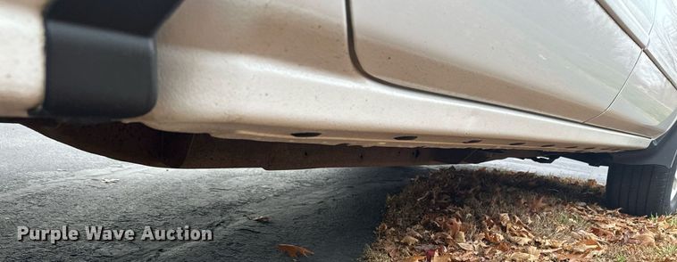 image for item MQ9531 2016 Chevrolet Silverado 1500  Crew Cab pickup truck