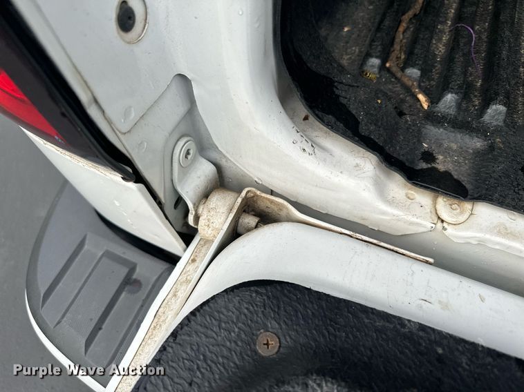 image for item MQ9531 2016 Chevrolet Silverado 1500  Crew Cab pickup truck