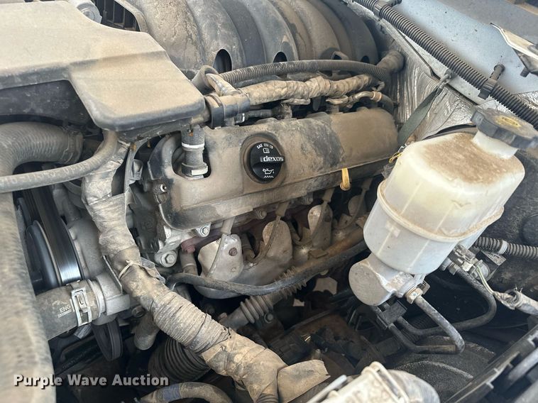 image for item MQ9531 2016 Chevrolet Silverado 1500  Crew Cab pickup truck