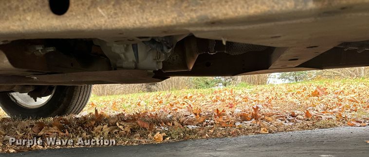 image for item MQ9531 2016 Chevrolet Silverado 1500  Crew Cab pickup truck