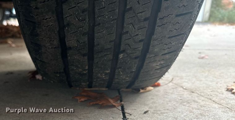 image for item MQ9531 2016 Chevrolet Silverado 1500  Crew Cab pickup truck