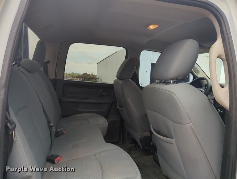 image for item MX9451 2013 Dodge  Ram 2500 Crew Cab bale bed pickup truck