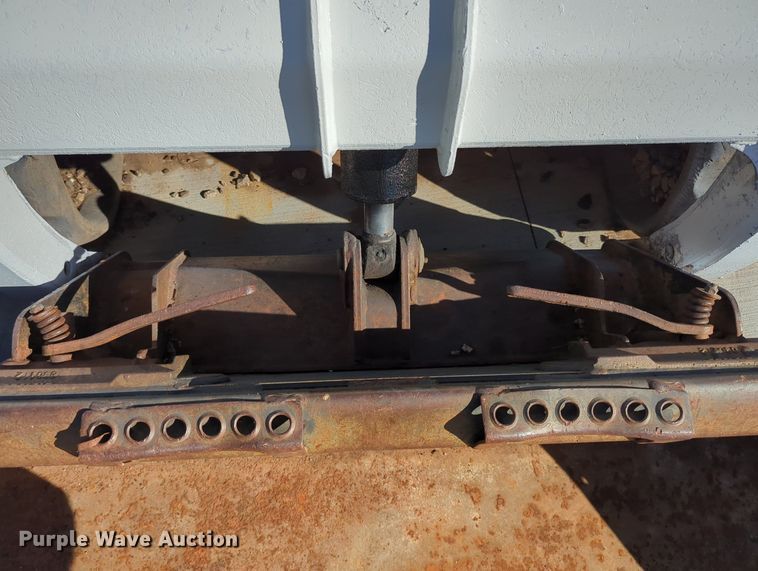 image for item MX9489 2000 Bobcat 864  tracked skid steer loader