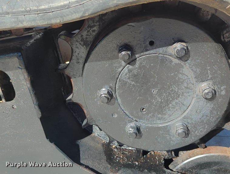 image for item MX9489 2000 Bobcat 864  tracked skid steer loader