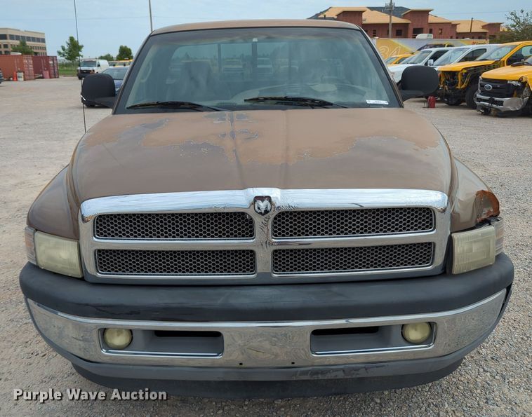 image for item MY9513 2001 Dodge Ram 1500  pickup truck