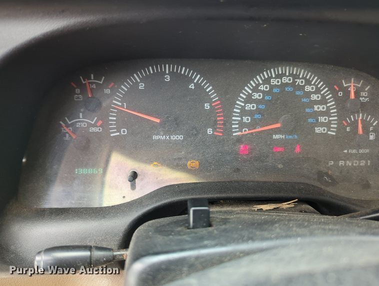 image for item MY9513 2001 Dodge Ram 1500  pickup truck