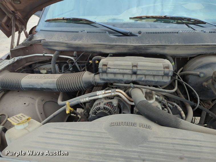 image for item MY9513 2001 Dodge Ram 1500  pickup truck