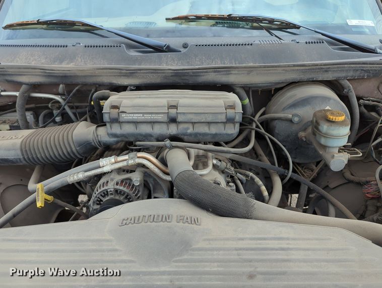 image for item MY9513 2001 Dodge Ram 1500  pickup truck