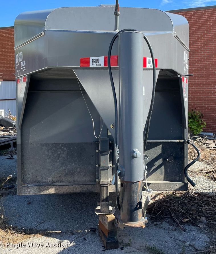 image for item NA9703 2021 Big Bend  livestock trailer